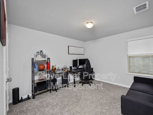 Building Photo - 6727 Comanche Post