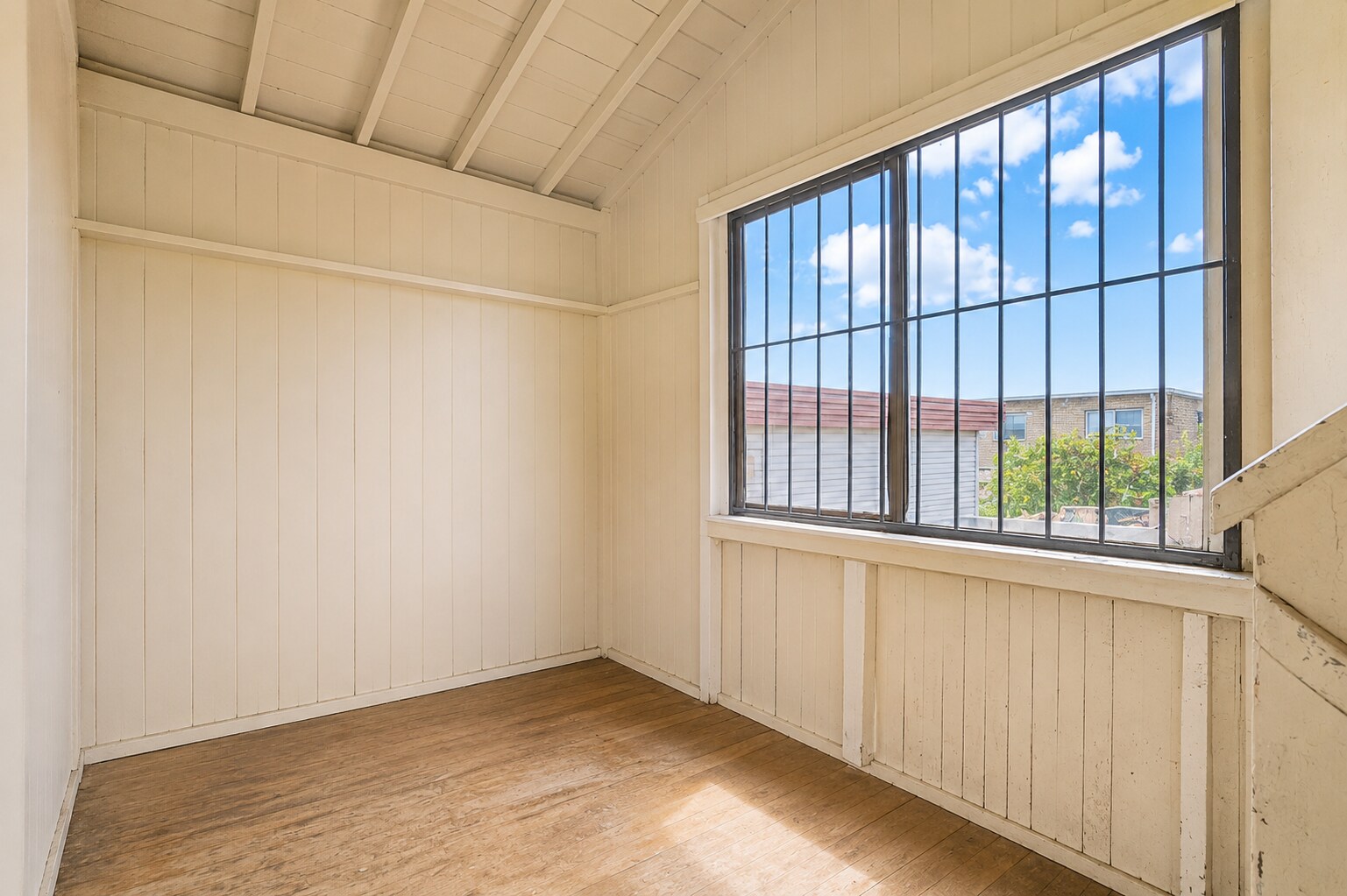 Building Photo - 3213 S Green St