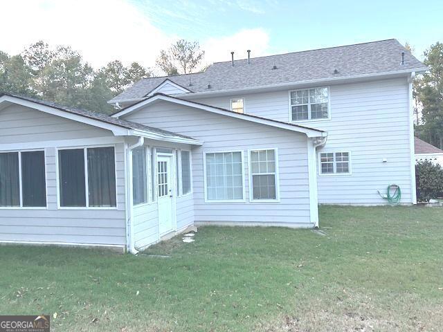 Building Photo - 305 Carriage Chase