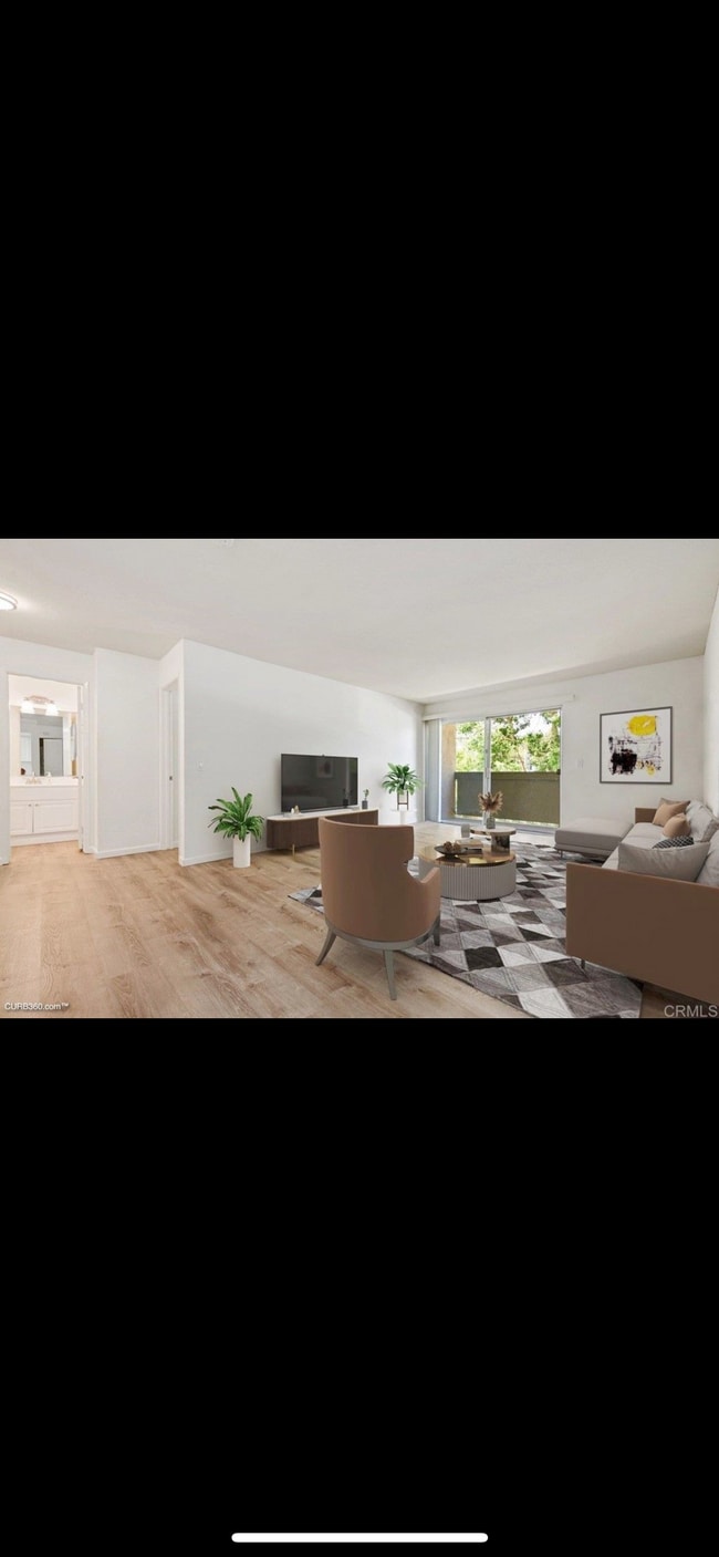 Building Photo - 6955 Alvarado Rd