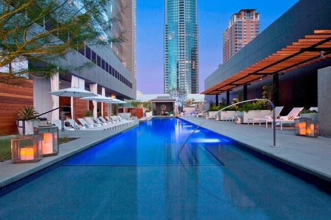 Building Photo - 210 Lavaca St