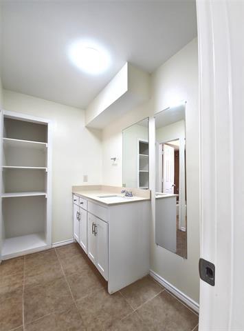 Building Photo - 7618 Thistle Ln