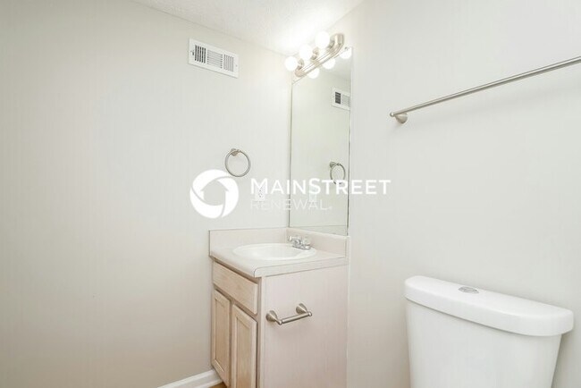 Building Photo - 4 Bedroom Pet-Friendly Home in DOUGLASVILL...