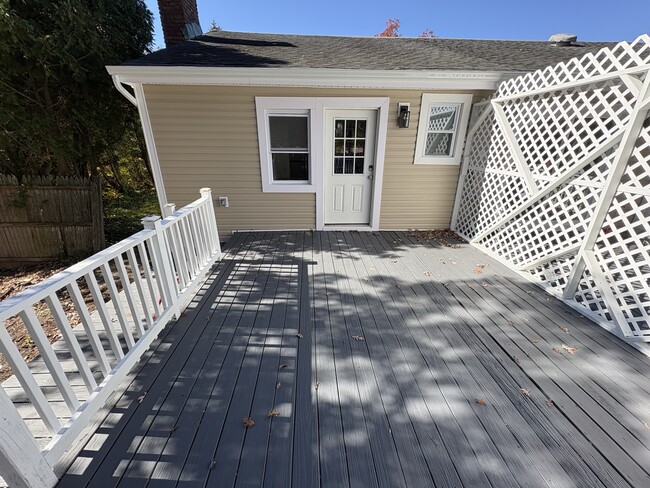 Building Photo - 3 William St