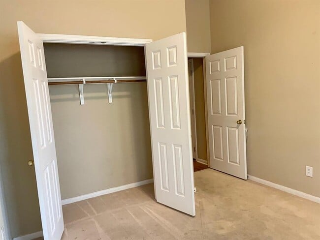 Building Photo - 2708 Granite Creek Dr