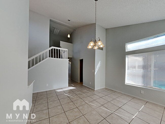 Building Photo - 2337 Danville Ct
