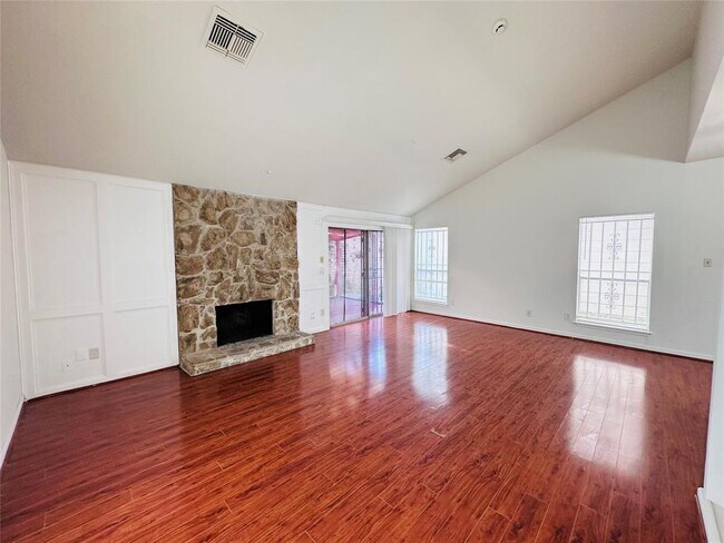 Building Photo - 9523 Stroud Dr