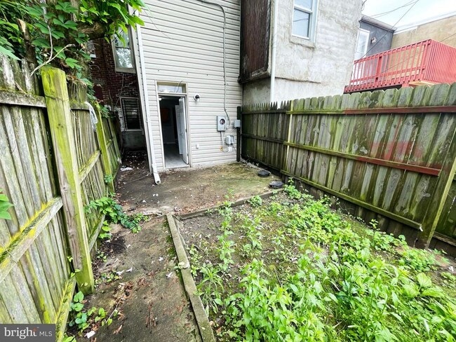 Building Photo - 2533 Woodbrook Ave