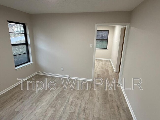 Building Photo - 14008 Bayberry Pl