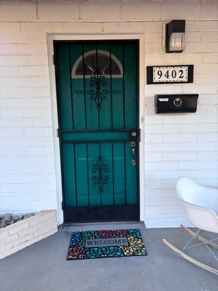 Building Photo - 9402 Claremont Ave NE