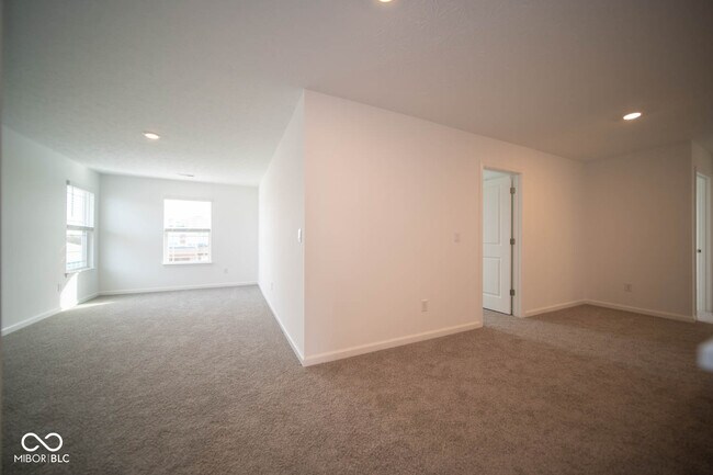 Building Photo - 60 Varner Dr