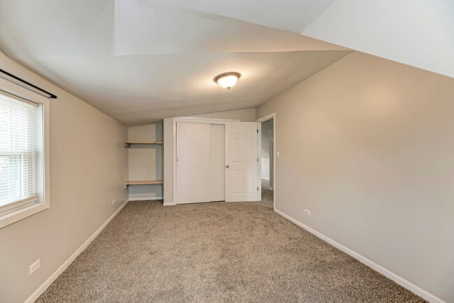 Building Photo - 4915 Edward Ave