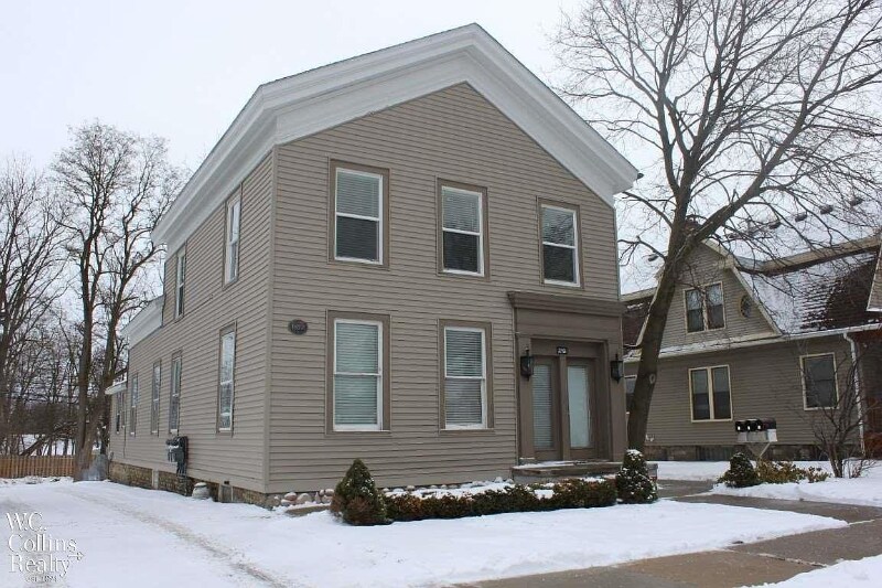 Building Photo - 219 S Main St
