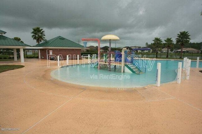 Building Photo - 2480 Ridge Will Dr