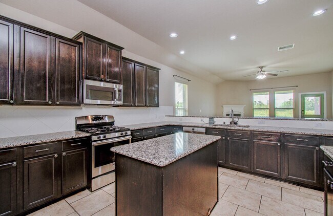 Building Photo - 11702 Eagle Ridge Dr