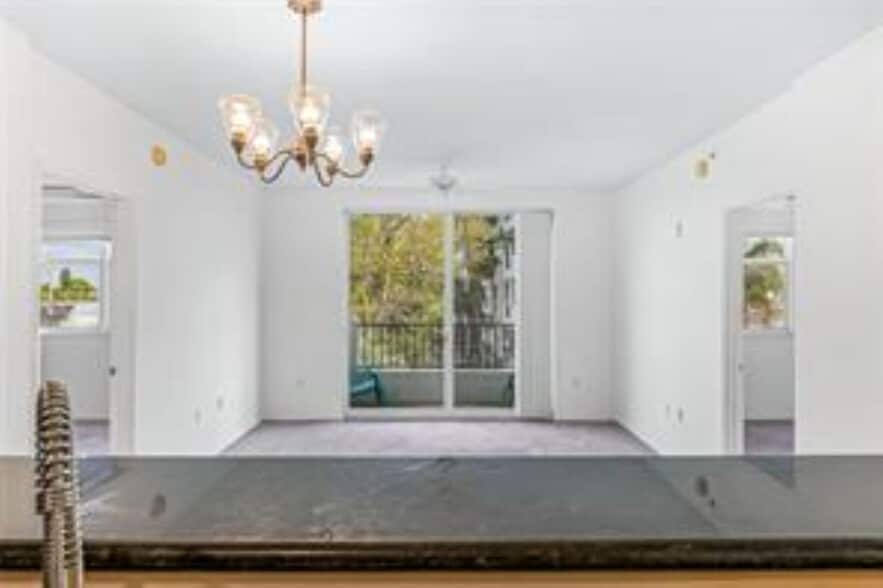 Building Photo - 2421 NE 65th St