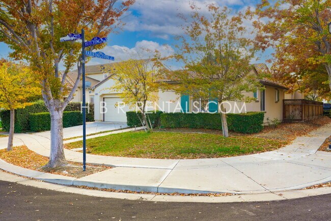 Building Photo - Wicklund Village: Charming 4-Bed Single Story Home in Mountain House Spacious Corner Lot