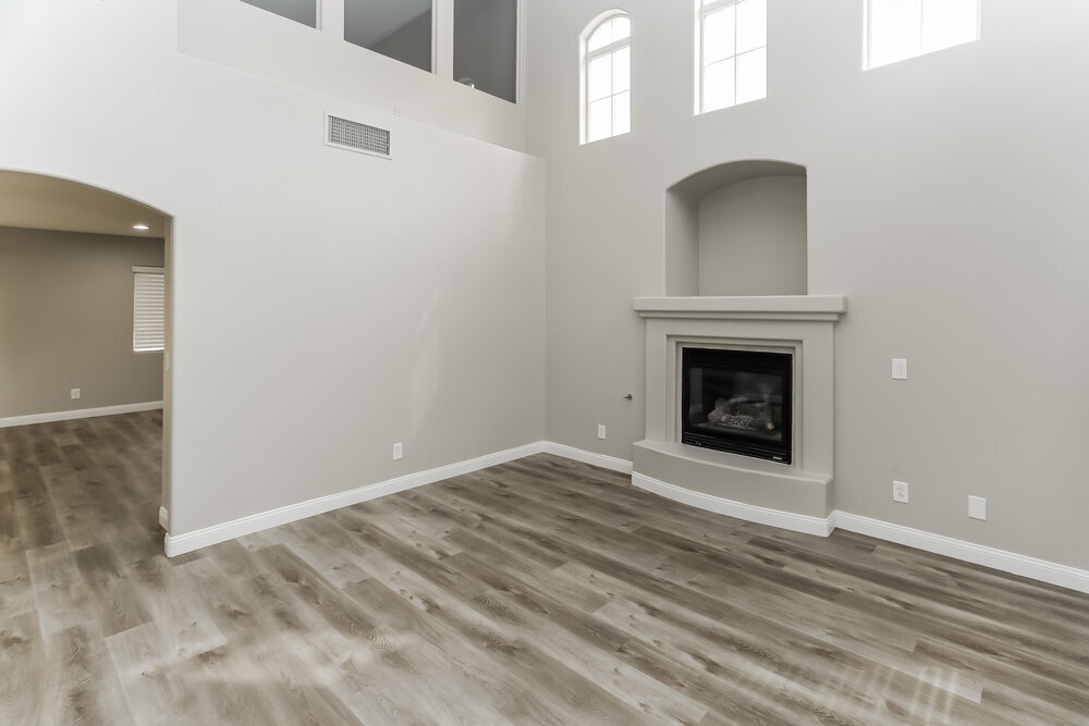 Building Photo - 8724 Honey Vine Ave