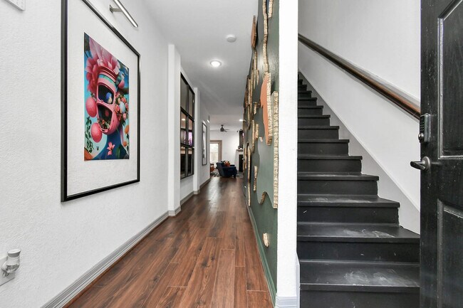 Building Photo - 2905 Baer St