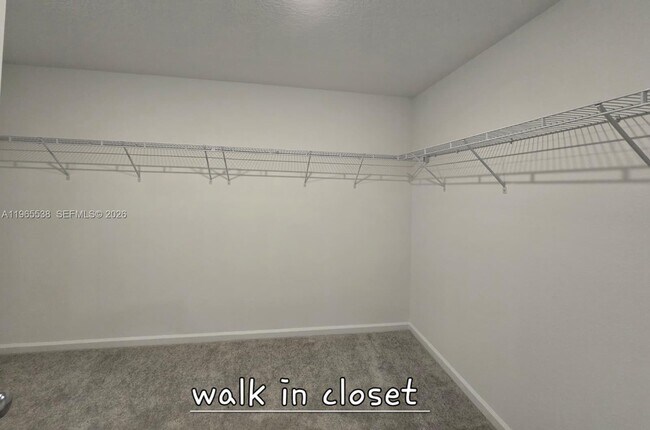 Building Photo - 5034 Barnet Dr