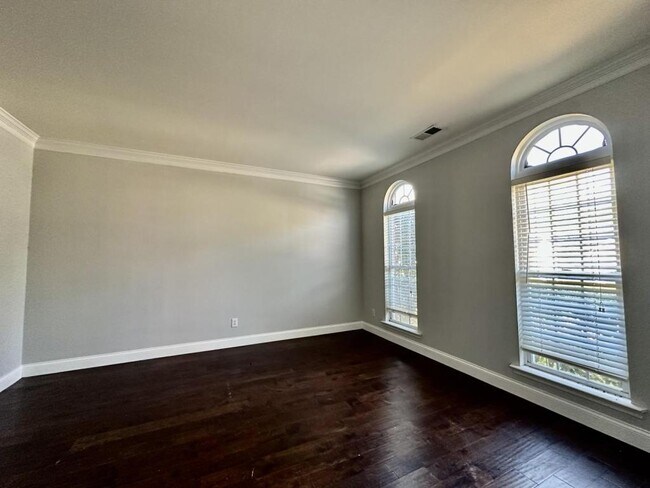 Building Photo - 11119 Amherst Glen Dr