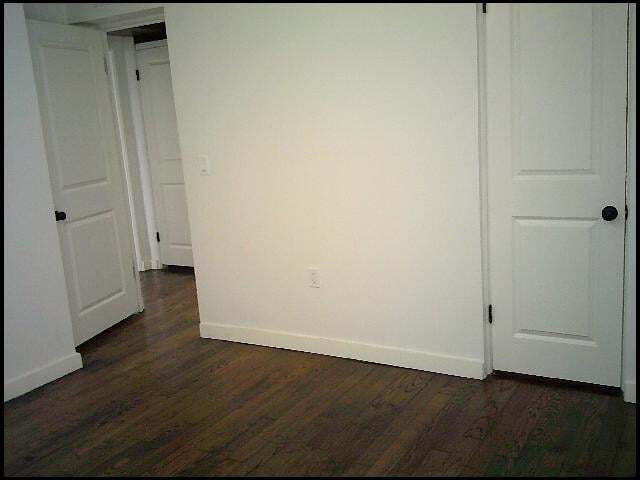 Building Photo - 1520 Broadway St