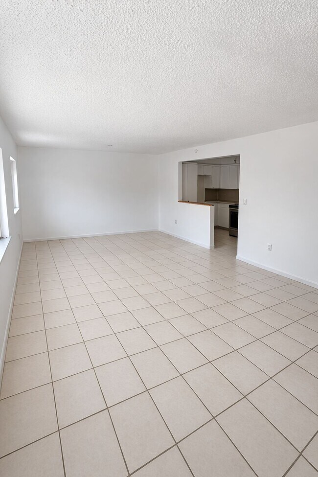 Building Photo - 17050 NW 55 Ave