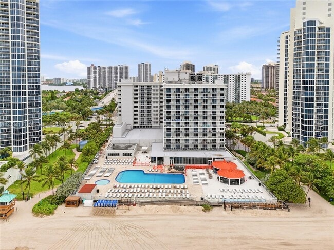 Building Photo - 19201 Collins Ave