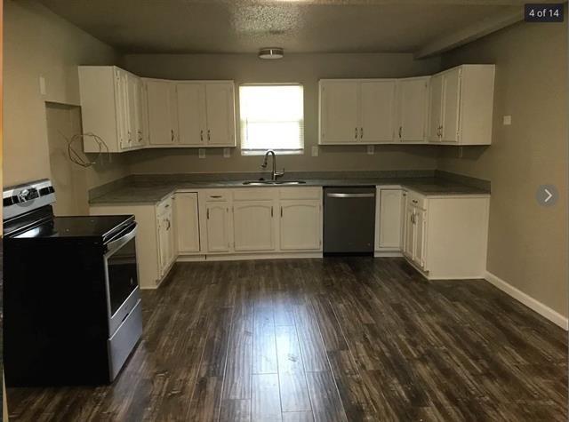 Building Photo - 5800 Webster St