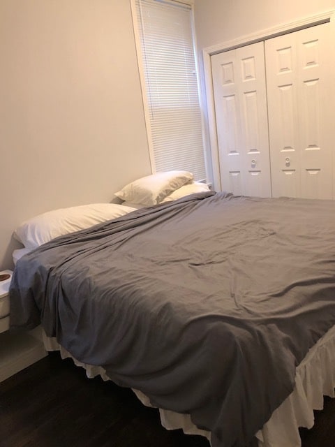Bedroom - 3320 N Lakewood Ave