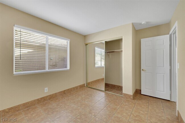 Building Photo - 234 Innsdale Ct