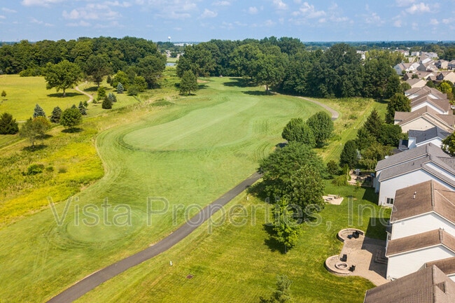 Building Photo - 7225 Bromfield Dr