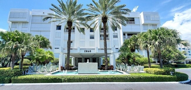 Building Photo - 2860 S Ocean Blvd