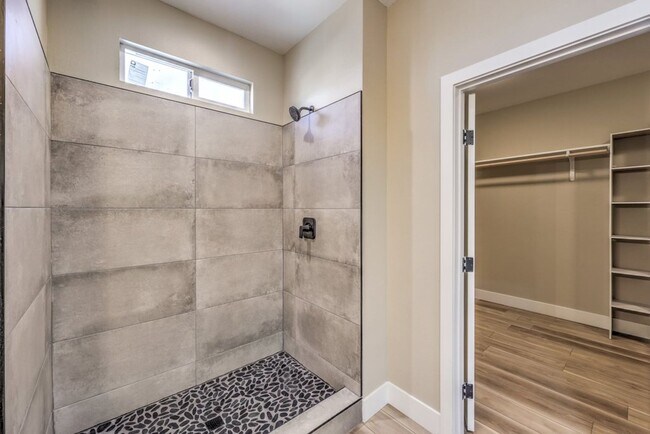 Building Photo - Strip View - Custom Home - Immediate Move In - Horse Property