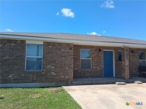 Building Photo - 1601 Ute Trail