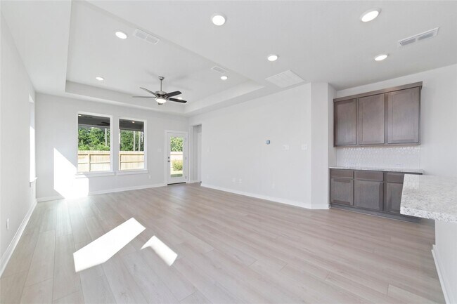 Building Photo - 21614 White Bellflower Ln