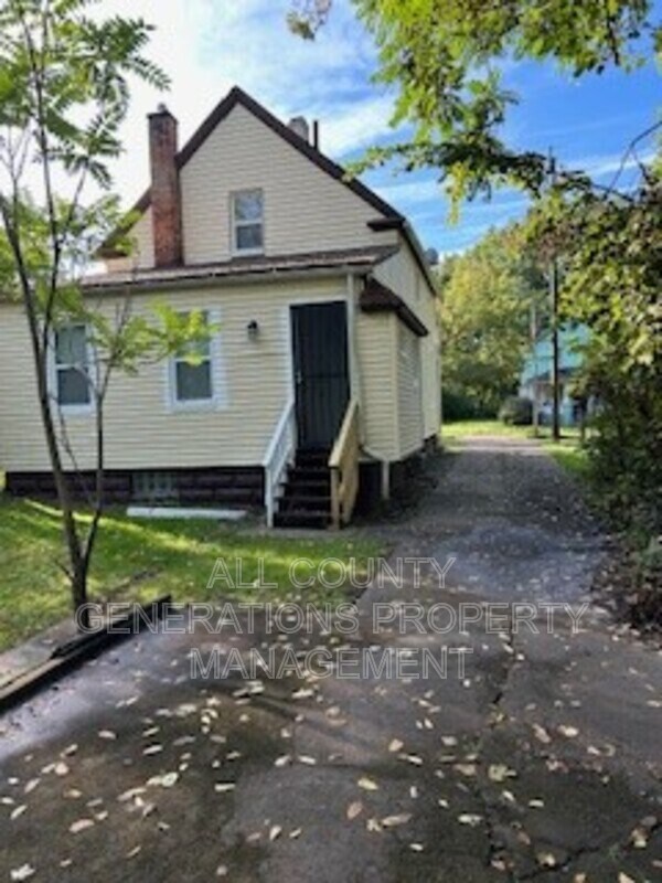 Building Photo - 9705 Orleans Ave