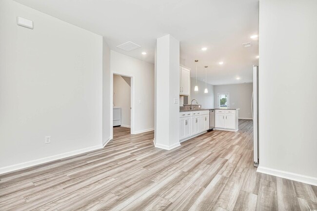 Building Photo - 1129 Boswell Ct