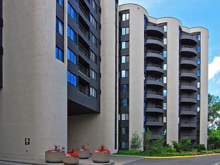 Building Photo - 3151 Dean Ct