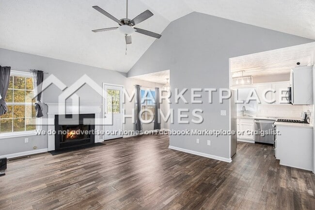 Building Photo - 117 Fawn Ln