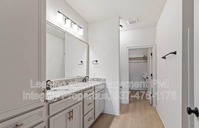 Building Photo - 103 Foster Grove Drive