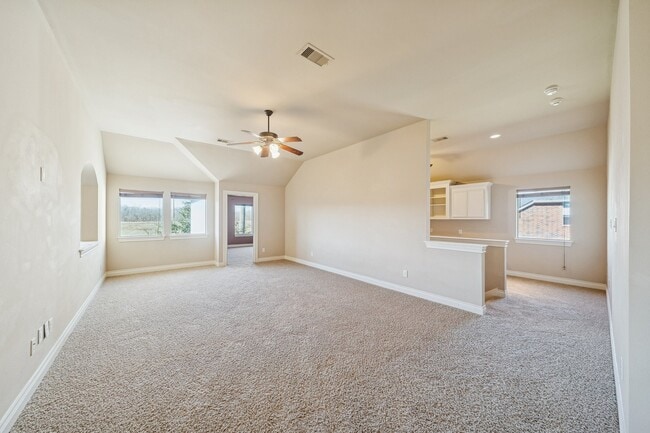 Building Photo - 8702 Stowe Creek Ln