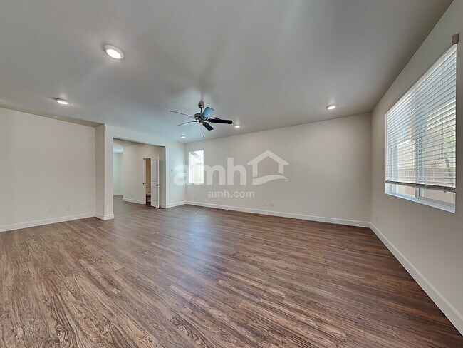 Building Photo - 6139 Theodore St