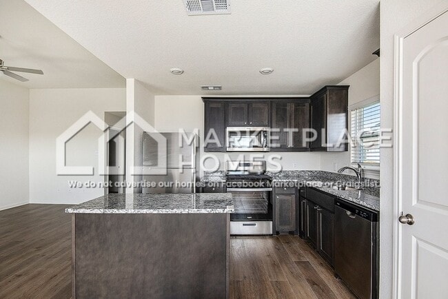 Building Photo - 10917 Gray Mare Dr