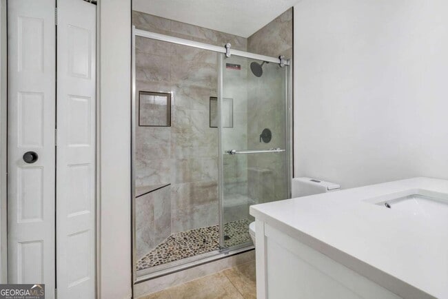 Building Photo - 1065 Mariners Dr