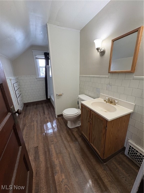 Building Photo - 242 W Summit St