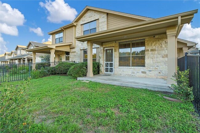 Building Photo - 9201 Brodie Ln