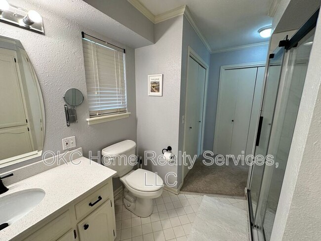 Building Photo - 2728 NW 55th Terrace