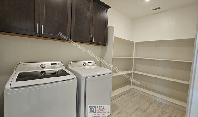 Building Photo - 4414 French Dr