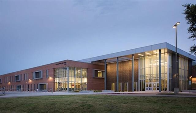 Building Photo - 2620 Caprock Rd